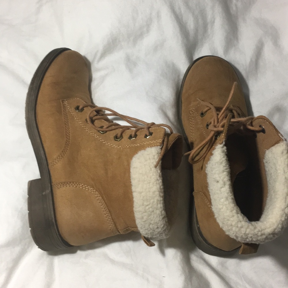 American eagle boots